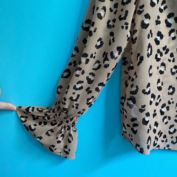 Lightweight Leopard Dress Blouse - Picture 3 of 5